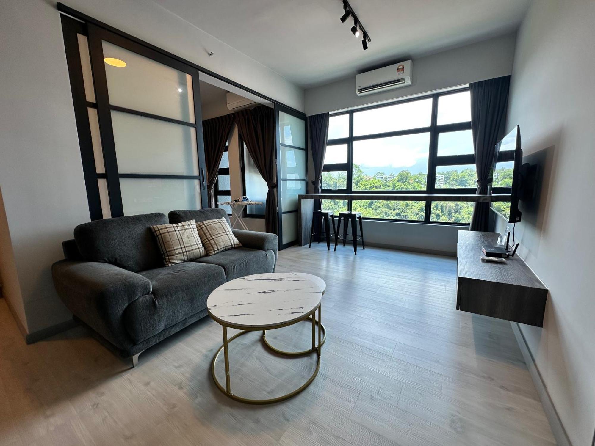 L Homestay Jesseltonquay Jq Kk City亚庇市区中心民宿2房1厕 Κότα Κιναμπαλού Εξωτερικό φωτογραφία